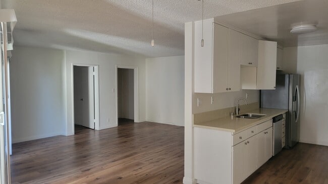 Building Photo - 8110 Redlands St