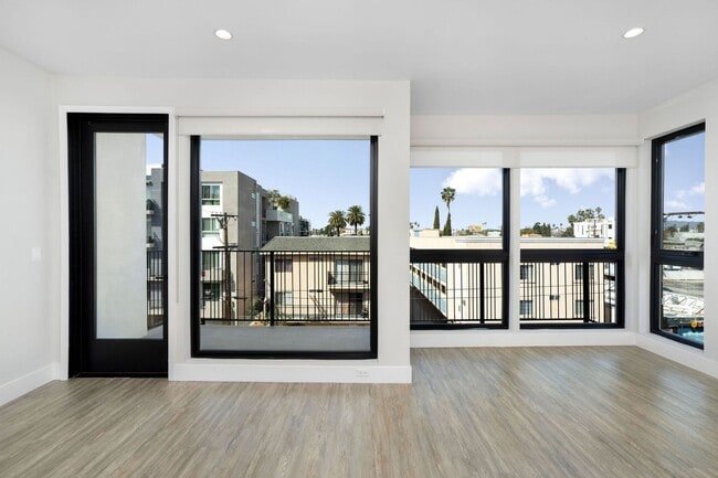 Photo - 5550 Bonner Ave Unit 205