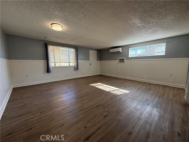 Photo - 12189 5th St