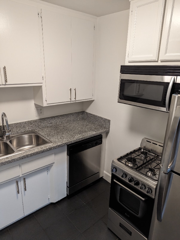 Photo - 7068 Lanewood Ave Unit 11