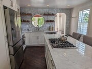 Photo - 201 N Rios Ave