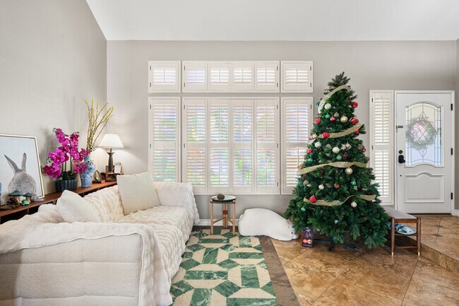 Photo - 6933 Stanislaus Pl