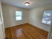 Bedroom - 808 N Valley St