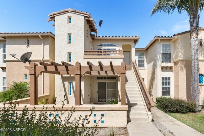 Building Photo - 310 W McCoy Ln Unit 9H