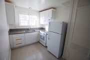 Photo - 3536 W Adams Blvd Unit 3538 half