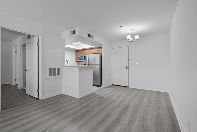 Photo - 345 S Alexandria Ave Unit 304