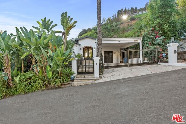 Photo - 9572 Stuart Ln