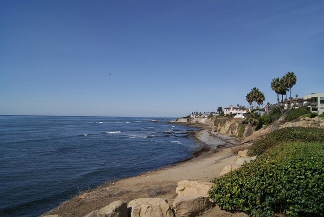 Photo - OPEN HOUSE: 12/20 1-2PM ~ Studio in La Jolla ~ 1 MILE from Beach! Unit 1A