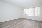 Photo - The Cove Apartments