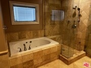 Photo - 5560 Buffalo Ave