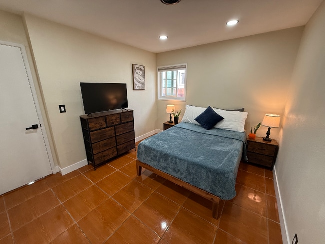 Building Photo - 10291 Masterson Rd