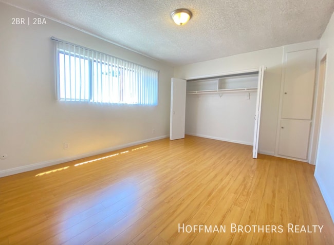 Photo - 319 S Clark Dr Unit 307