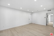 Photo - 13025 Moorpark St Unit 208