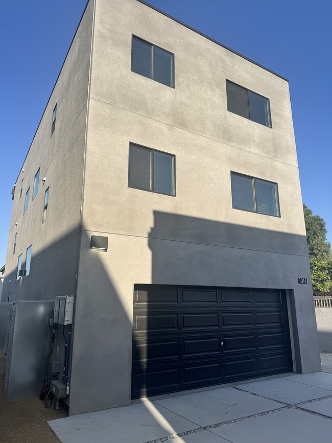 Photo - 1016 N Pioneer Ave