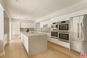 Photo - 650 N Tigertail Rd House