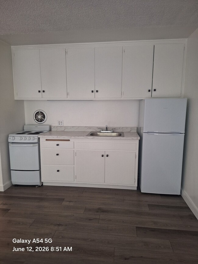 Photo - 609 De La Vina St Unit 9