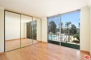 Photo - 100 S Doheny Dr Condo Unit 306