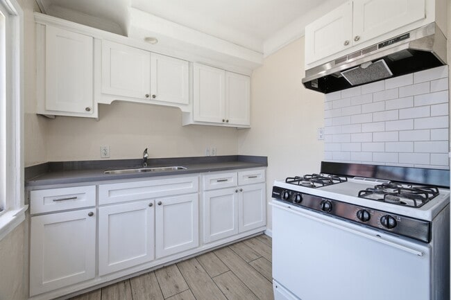 Photo - 612 E 87th St Unit 614 1/2 E 87th Street
