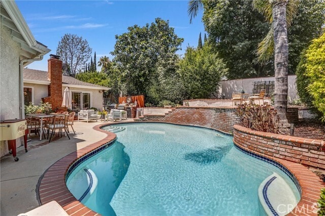 Building Photo - 21701 Costanso St Rental