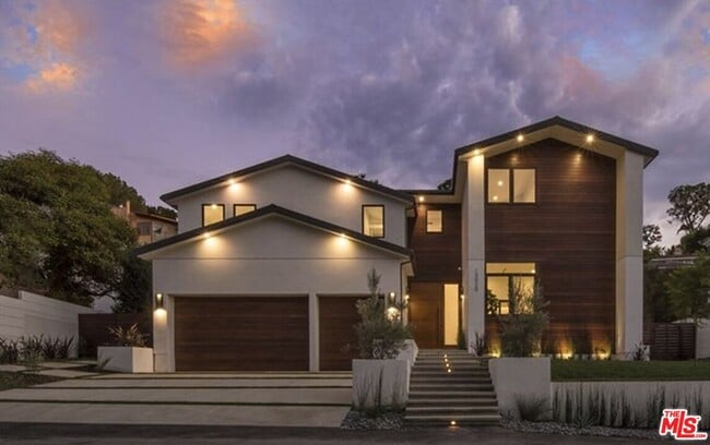 Photo - 13020 Greenleaf St
