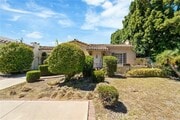 Photo - 233 S Swall Dr House