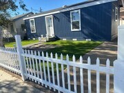 Photo - 435 E 5th St