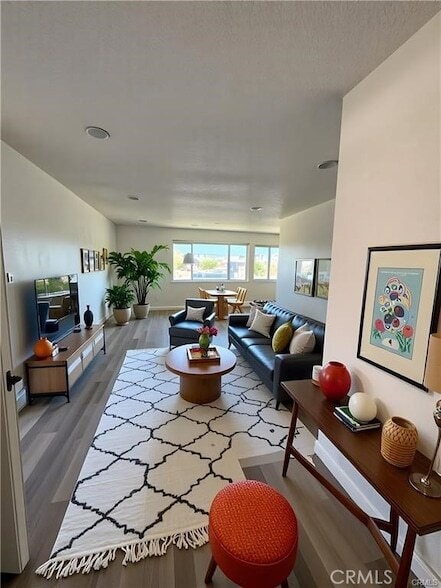 Building Photo - 11742 Jacaranda Ave