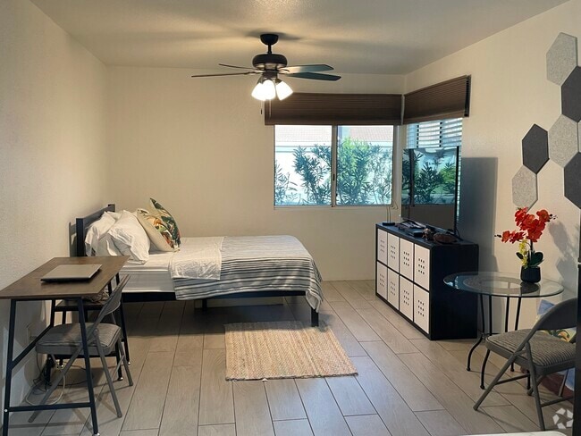 Building Photo - 44440 E Sundown Crest Dr Unit Studio Rental