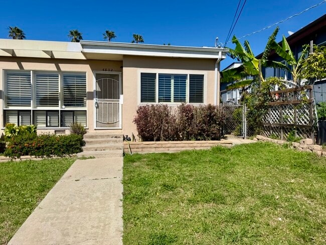 Photo - 4832 Jumano Ave