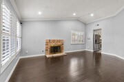 Photo - 172 Sumatra Ln