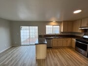 Photo - Haynes-19142-3 Unit Haynes-19