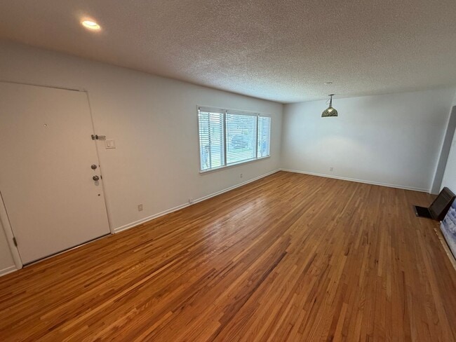 Photo - 3-Bedroom Home for Rent in El Camino Village | 2-Car Garage & Private Backyard