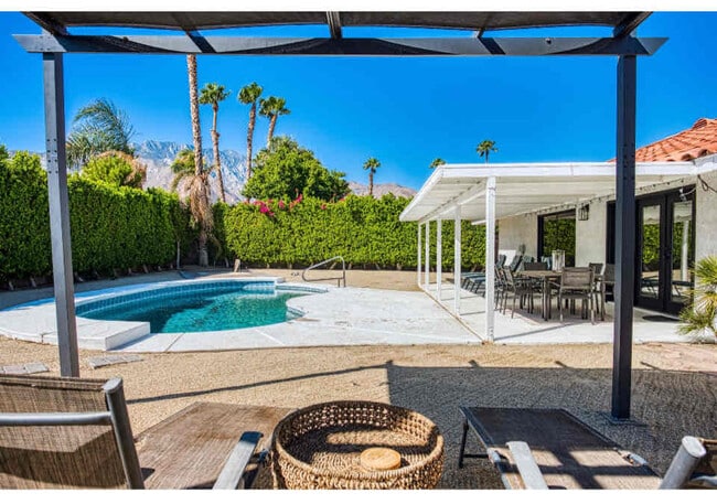 Photo - 1489 E Francis Dr