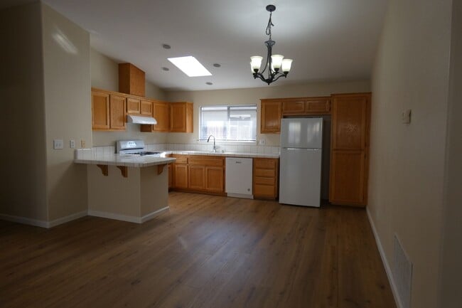 Photo - HOUSE FOR RENT