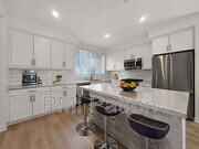 Photo - 1814 E 1st St