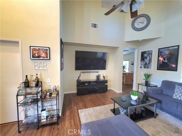 Photo - 5560 Barclay Ct