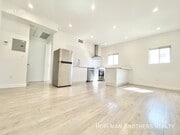 Photo - 2510 London St Unit A