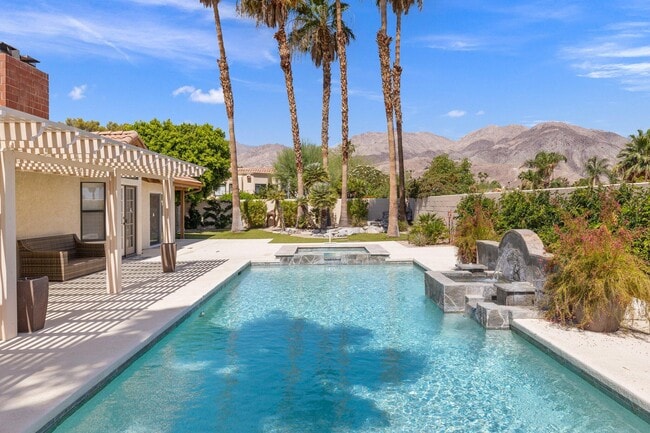 Photo - 73170 Calliandra St