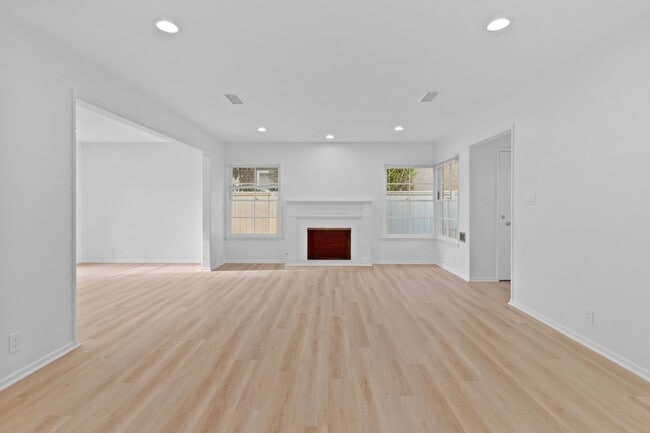 Photo - 237 Belmont Ave Unit 237-A