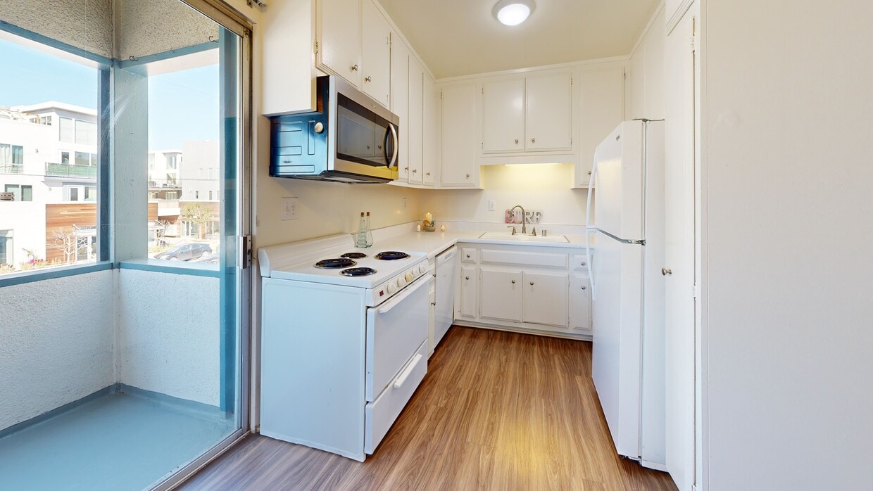 3D Tour - The Grecian Terrace Apartments