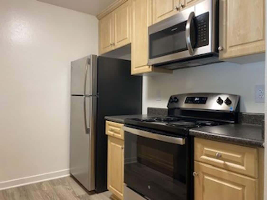 Floor Plan - 2 X 2 (together)