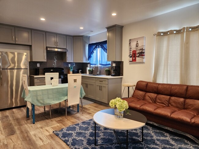 Photo - 337 E 65th St Unit 335