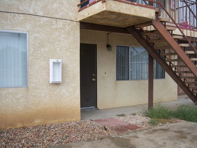 Building Photo - 7455 Fox Unit HP - 7455 Fox #3