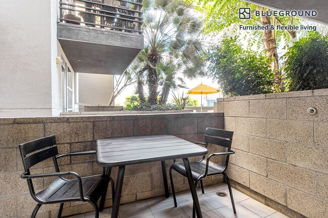 Photo - 375 N La Cienega Blvd Unit FL2-ID223