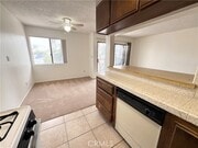 Photo - 635 W 15th St Unit 13