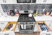 Photo - 5676 Bloomfield St