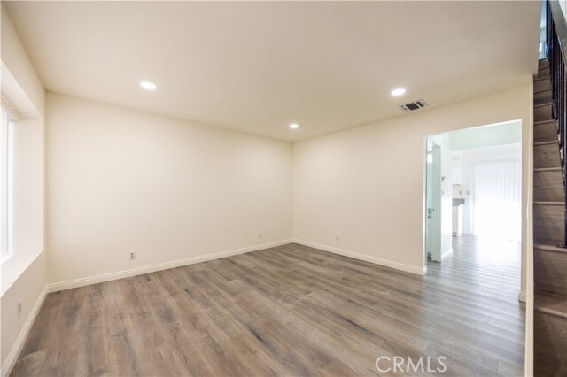 Building Photo - 9317 Ramona Blvd Unit B