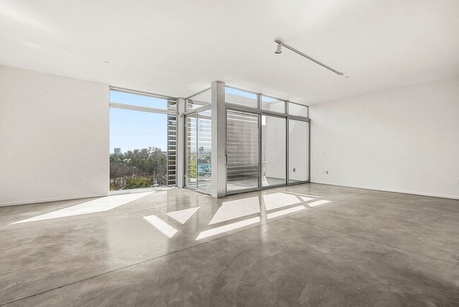 Photo - Hancock Condos (Owned) Unit 404