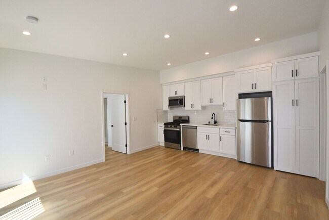 Photo - 777 N Brand Blvd Unit 09