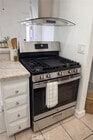 Photo - 1765 Glenoaks Ave